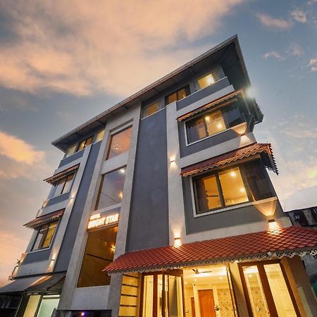 Hotel Bright Star Mahābaleshwar Εξωτερικό φωτογραφία