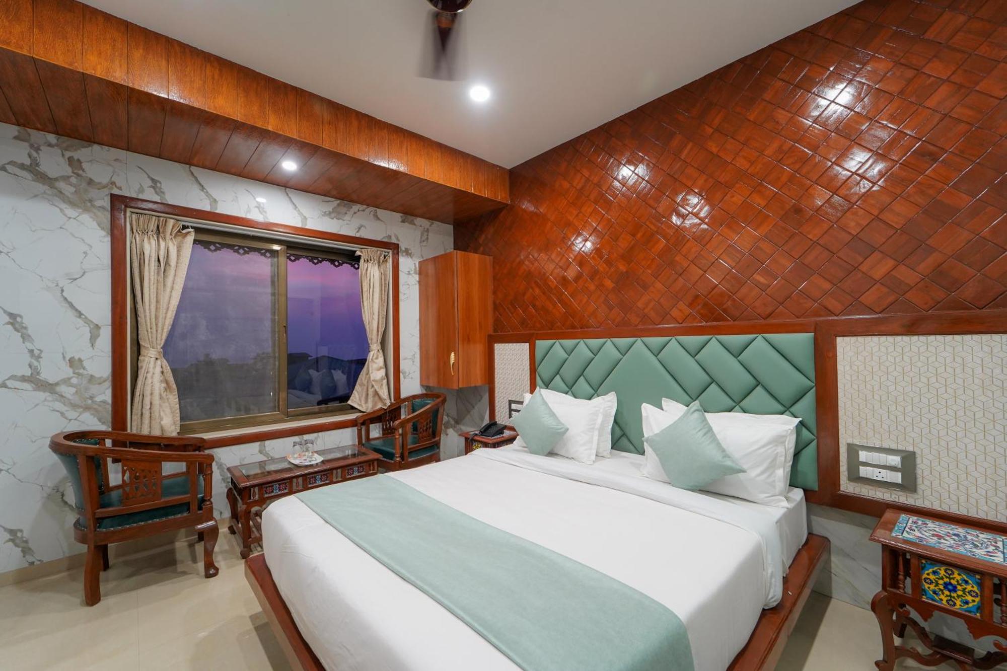 Hotel Bright Star Mahābaleshwar Εξωτερικό φωτογραφία