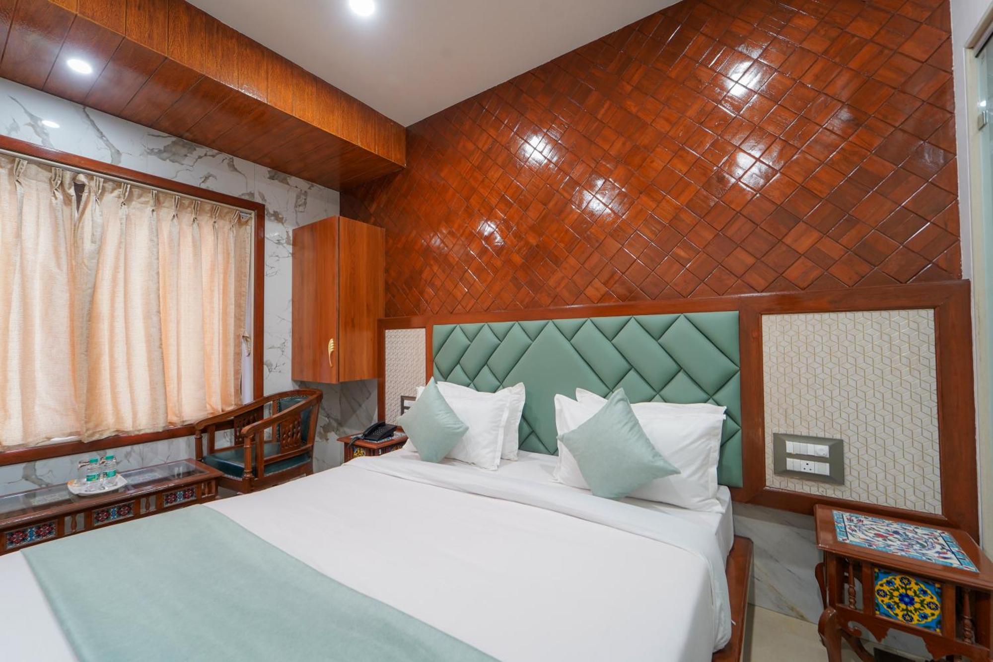 Hotel Bright Star Mahābaleshwar Εξωτερικό φωτογραφία