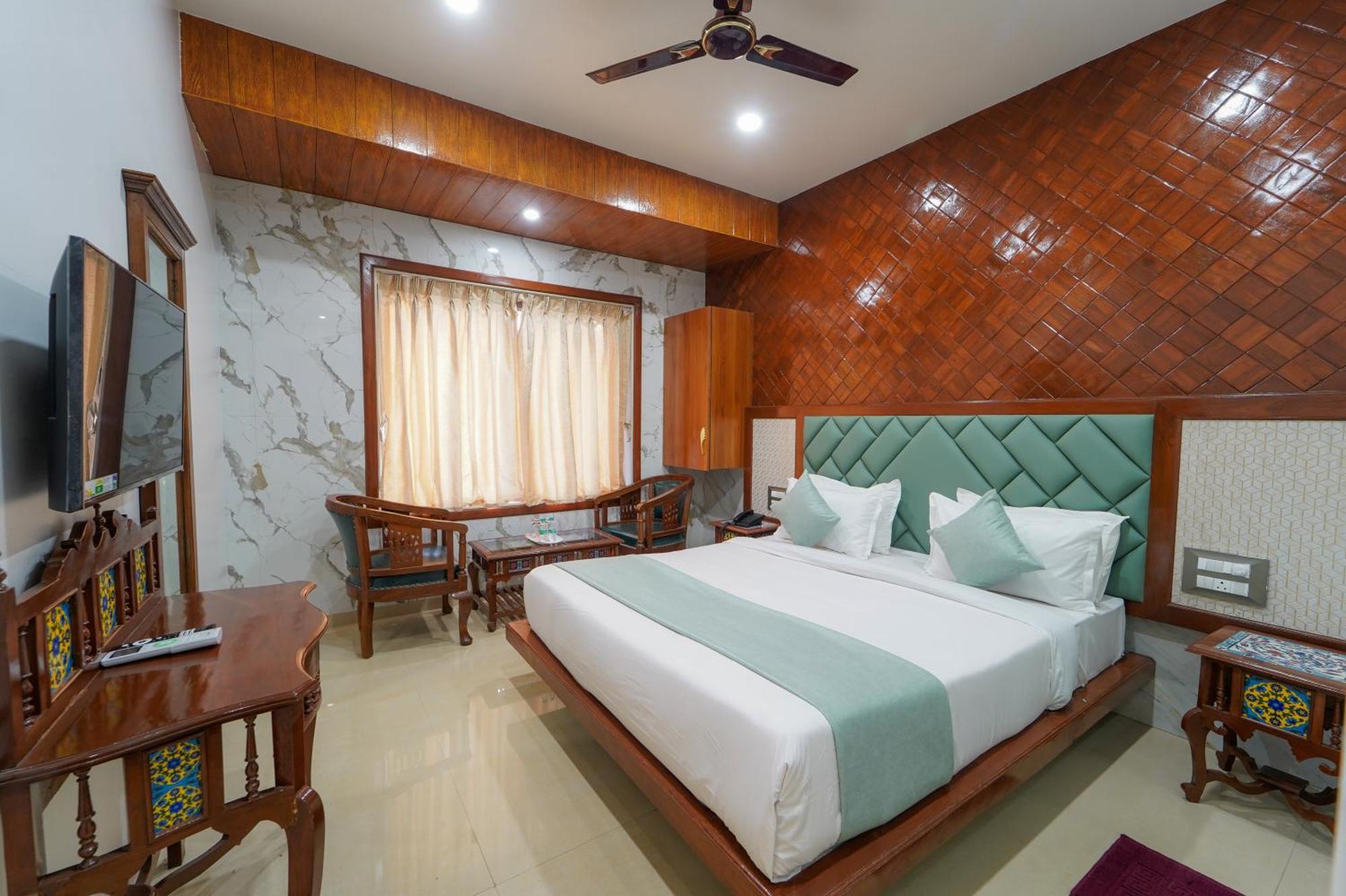 Hotel Bright Star Mahābaleshwar Εξωτερικό φωτογραφία
