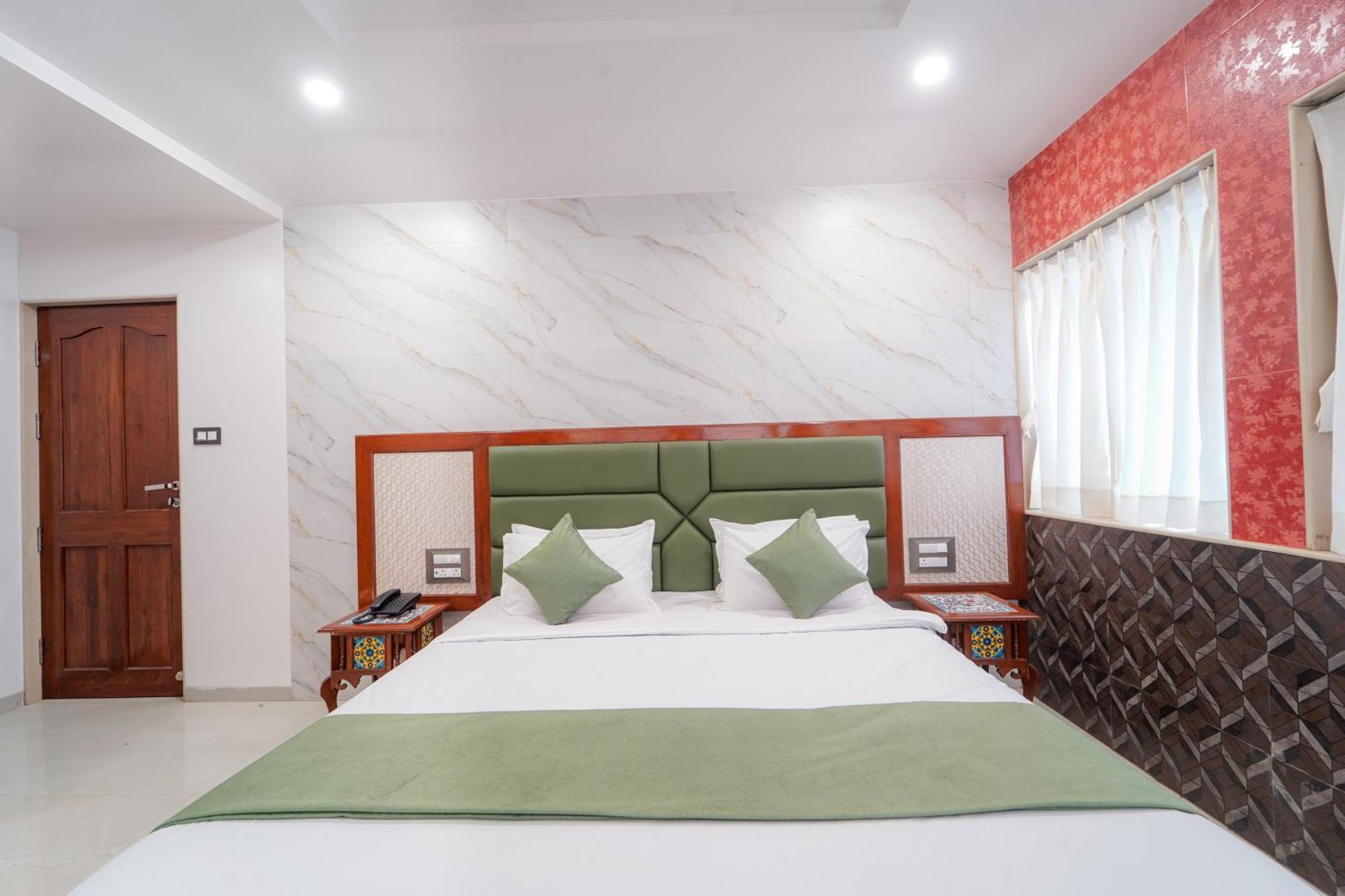 Hotel Bright Star Mahābaleshwar Εξωτερικό φωτογραφία