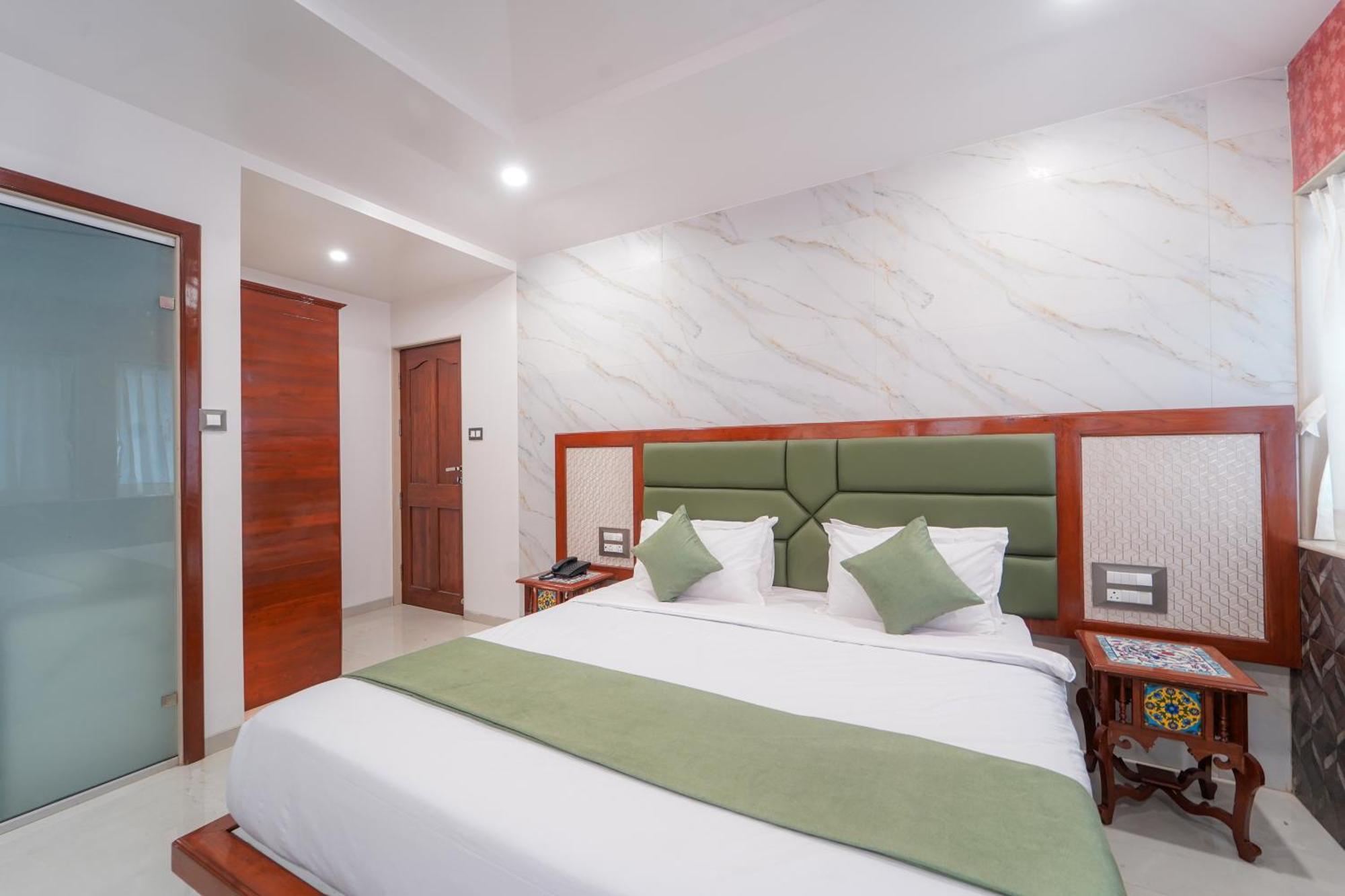 Hotel Bright Star Mahābaleshwar Εξωτερικό φωτογραφία