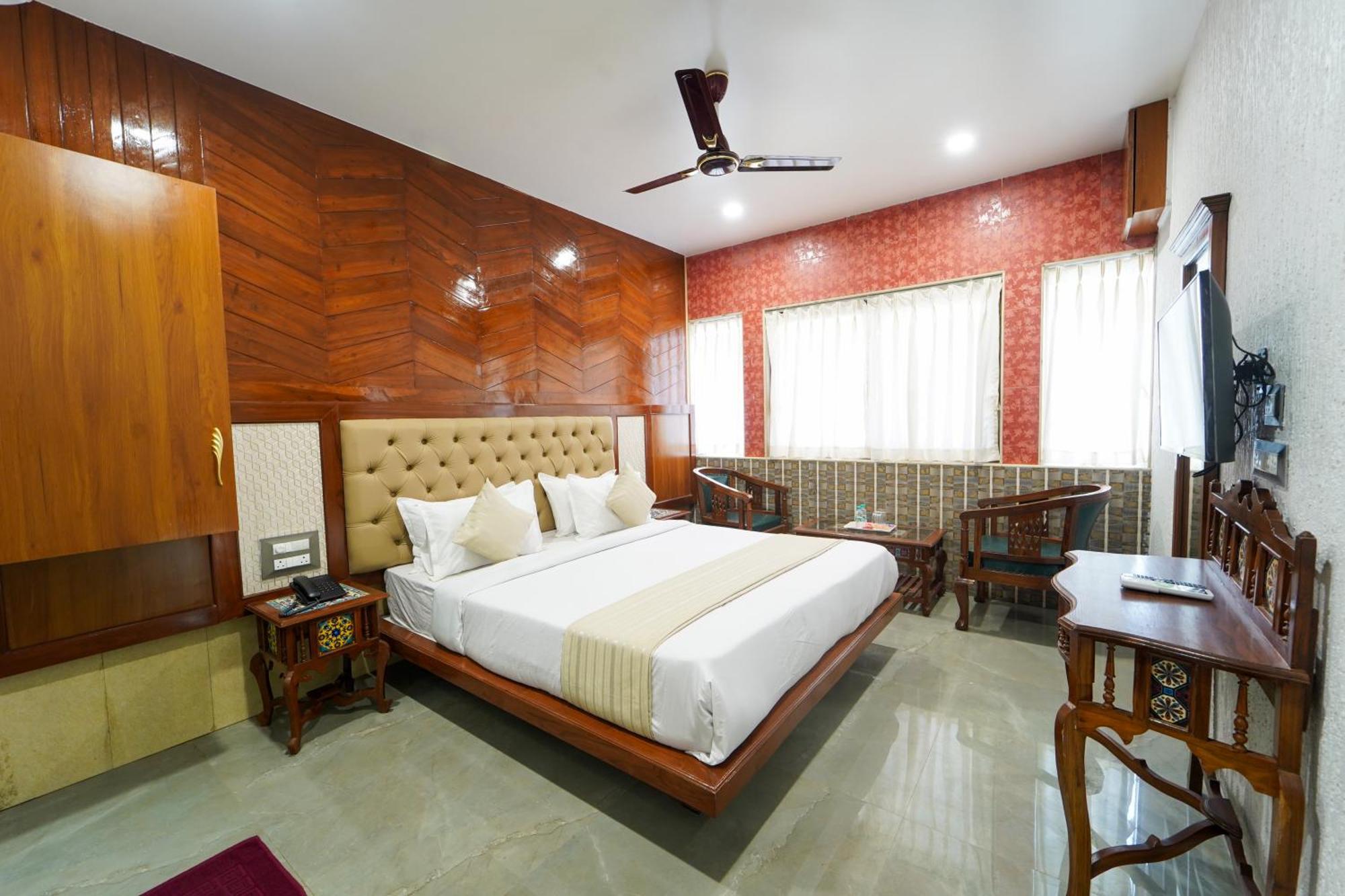 Hotel Bright Star Mahābaleshwar Εξωτερικό φωτογραφία